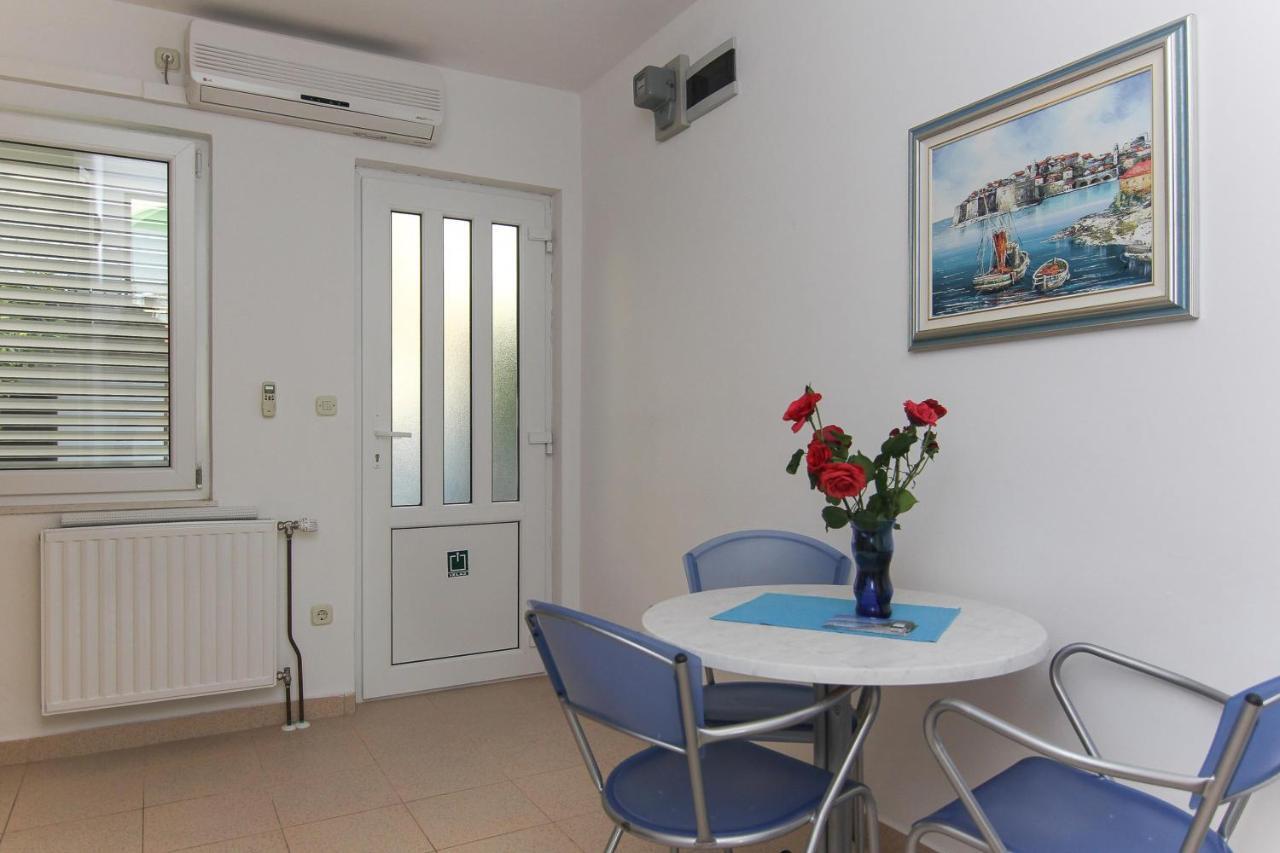 Apartments Villa Alex Подаца Екстер'єр фото