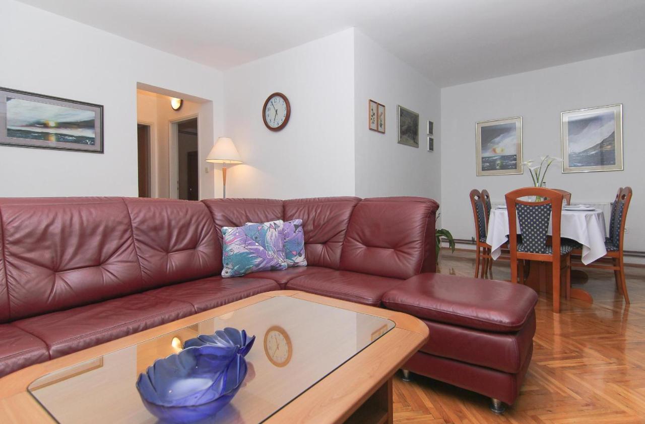 Apartments Villa Alex Подаца Екстер'єр фото