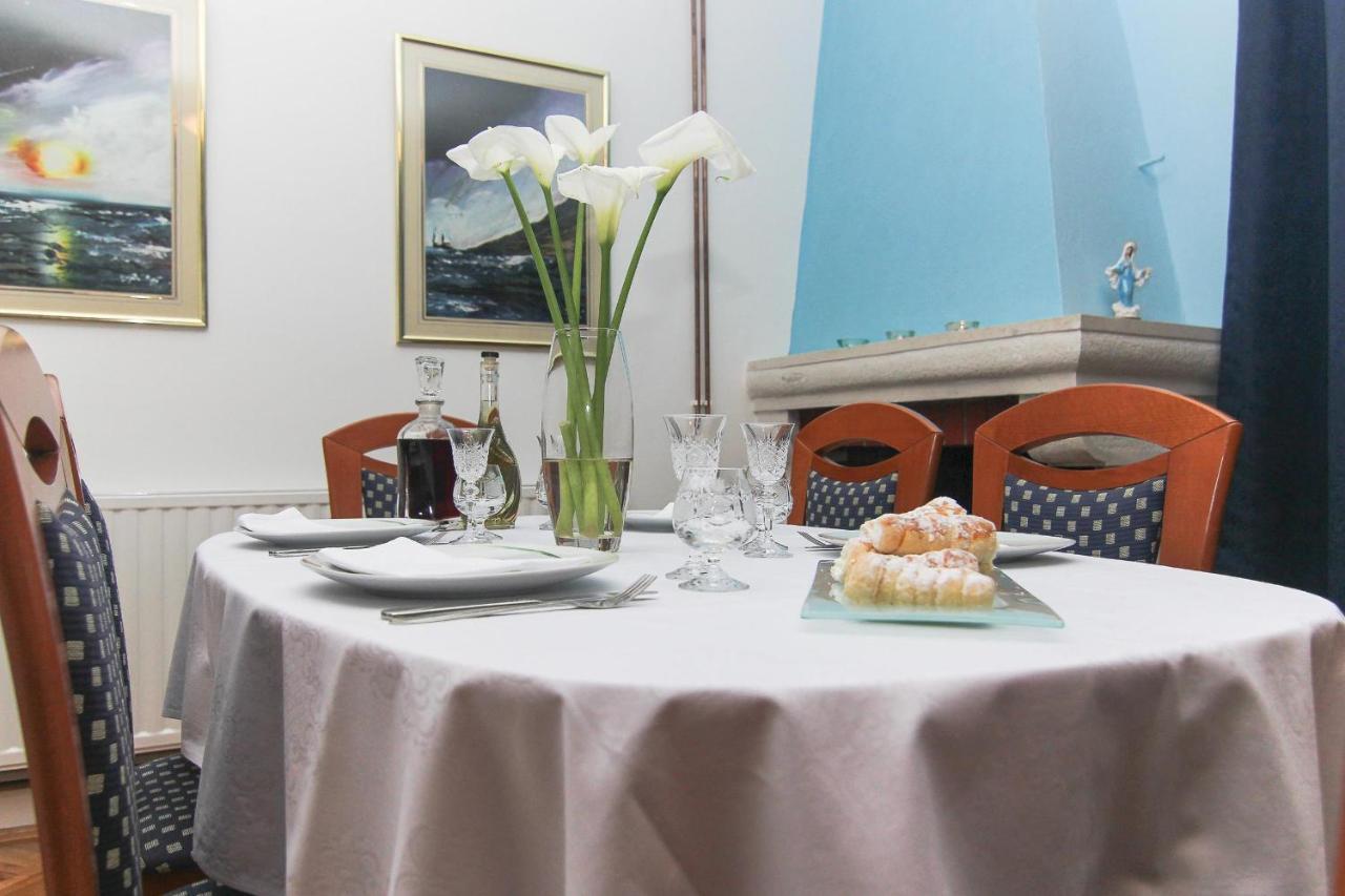 Apartments Villa Alex Подаца Екстер'єр фото