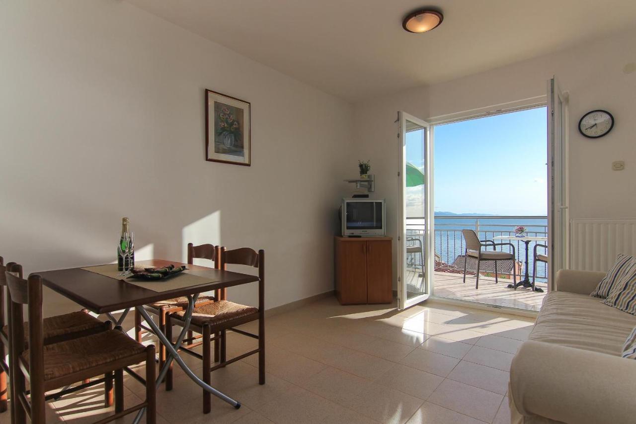 Apartments Villa Alex Подаца Екстер'єр фото