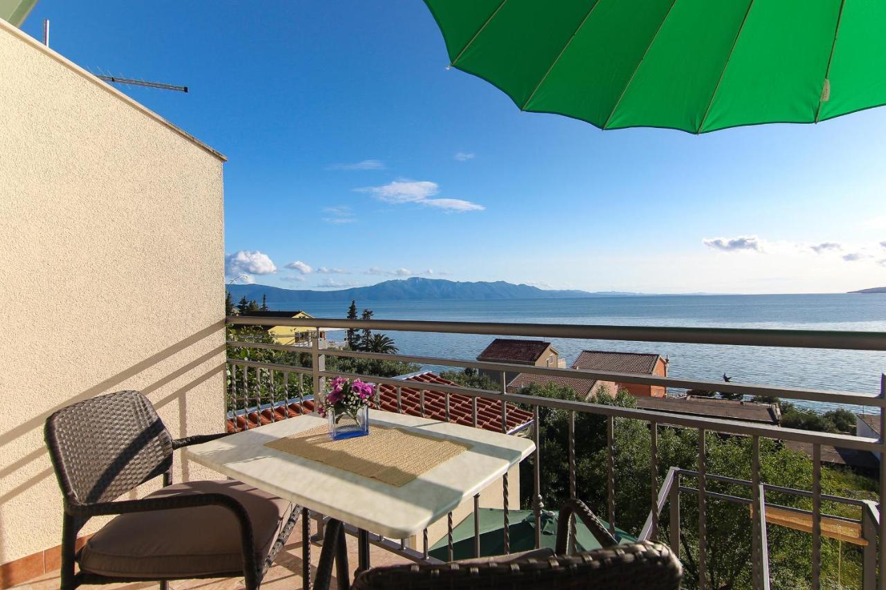 Apartments Villa Alex Подаца Екстер'єр фото