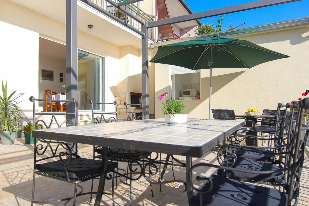 Apartments Villa Alex Подаца Екстер'єр фото