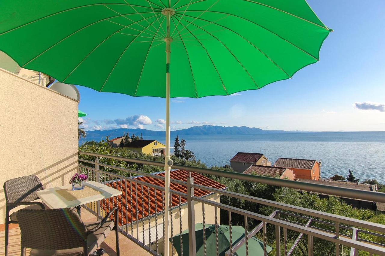 Apartments Villa Alex Подаца Екстер'єр фото